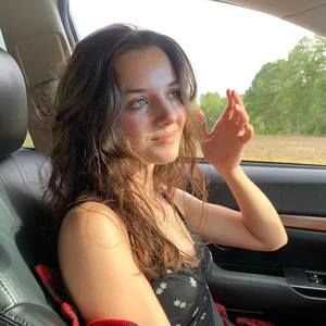 Meet your Posher, Mckenna